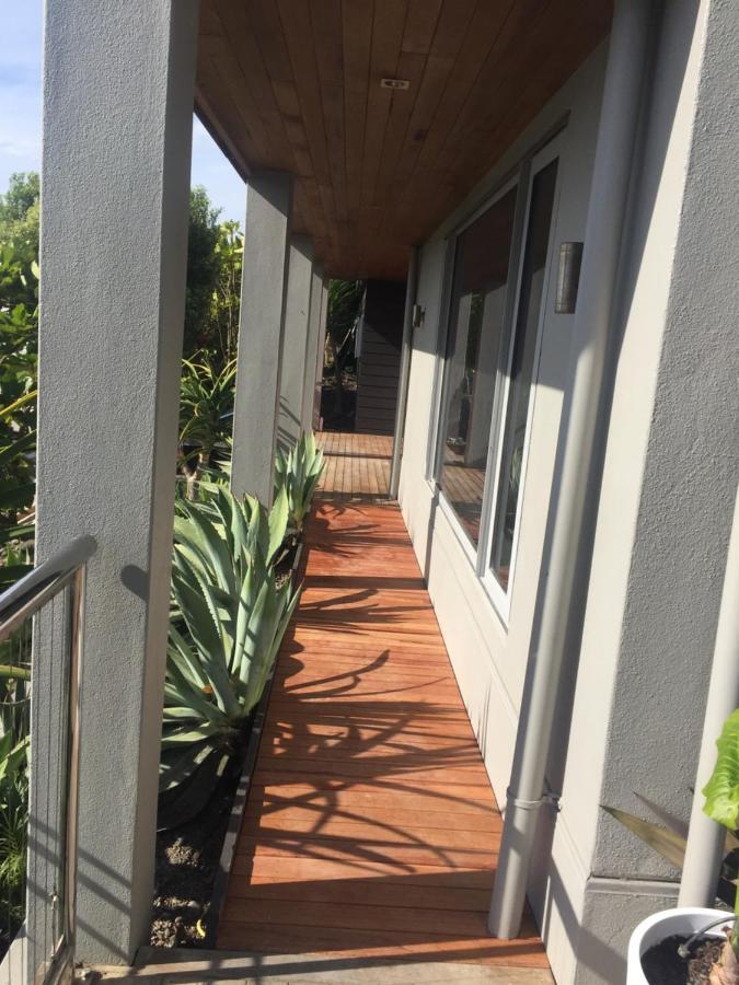 Waterfront Bliss Hotel Nelson Exterior photo