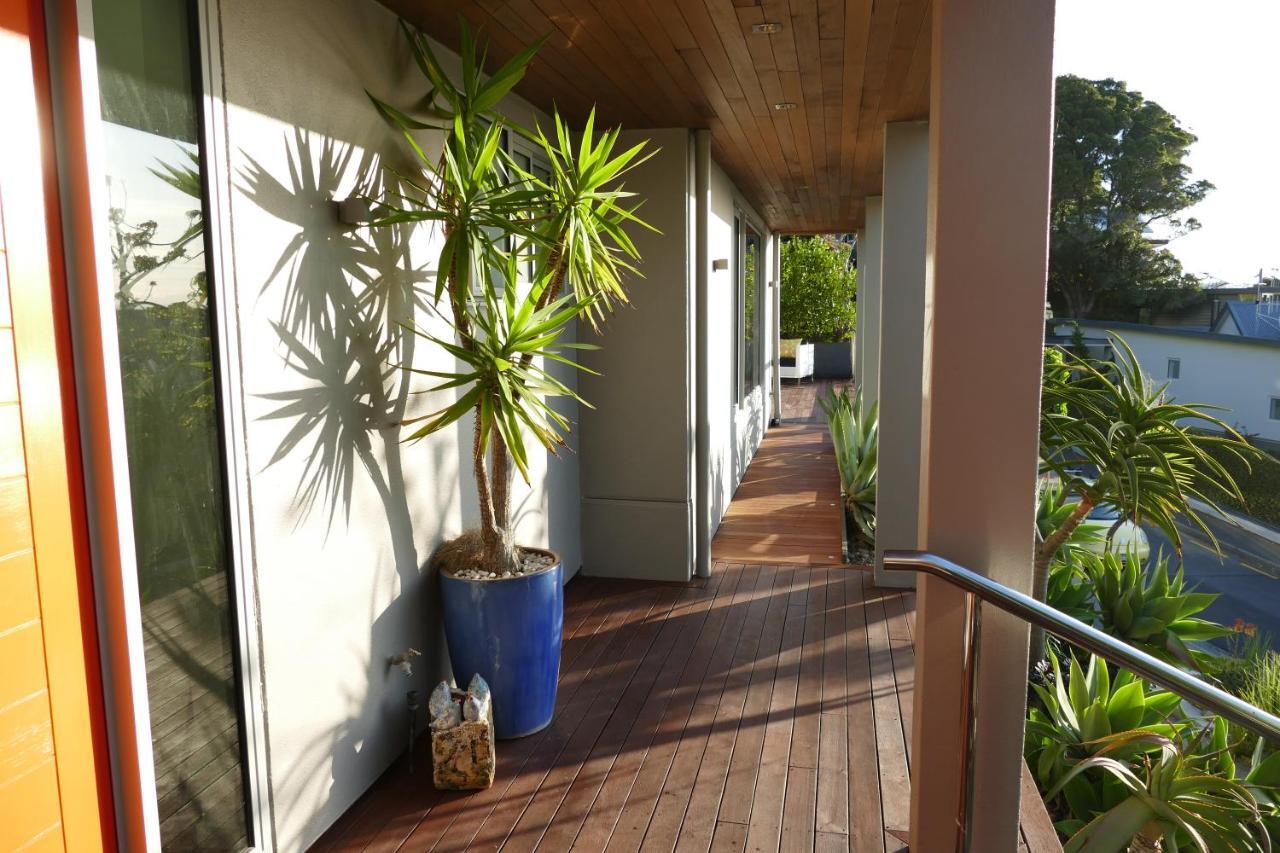 Waterfront Bliss Hotel Nelson Exterior photo